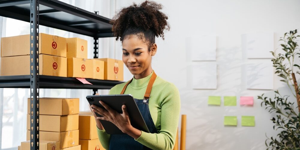 Retail Store Relocations During Peak Season: Strategic Planning for Minimal Revenue Loss